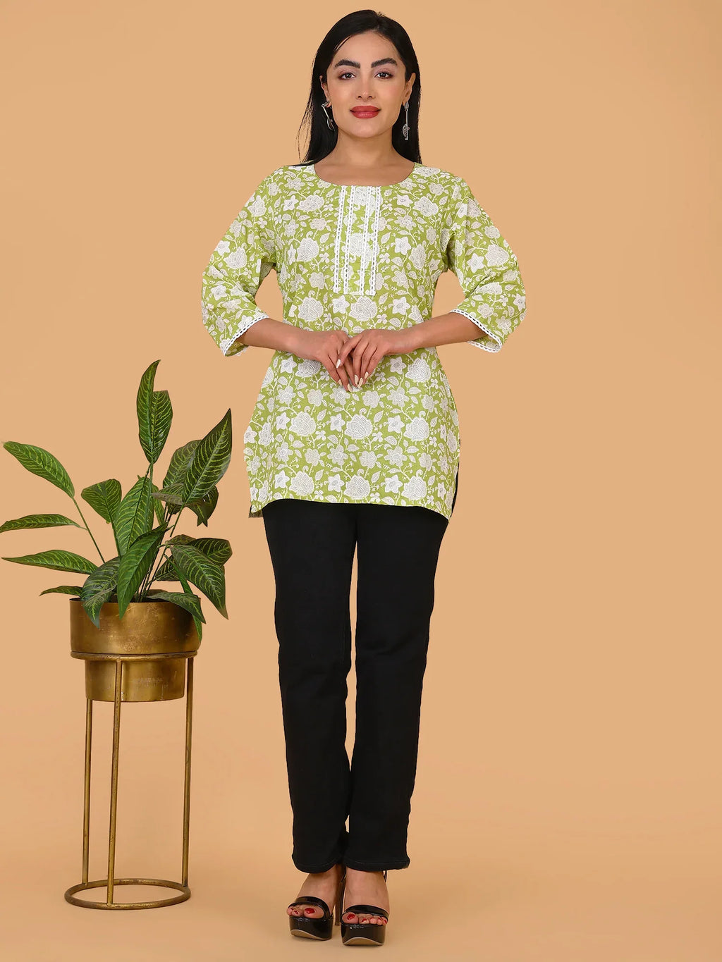 Sufiana Leaf Green Floral Print Cotton Short Kurti for Women - Sufiana